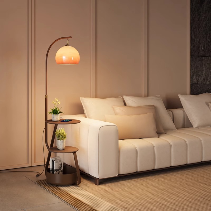โคมไฟตั้งพื้น, โต๊ะข้างเตียงแบ - Sofas บทวิจารณ์และราคา